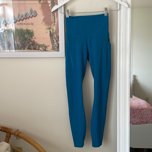 Lululemon Wunder Train High-Rise Tight 25” w Pockets Leggings Sz 2 Hawaiian Blue - Picture 2 of 6